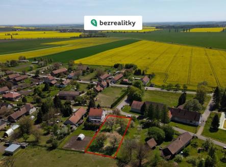 Prodej pozemku pro bydlení, 1 213 m²