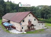 Prodej komerčního objektu, jiný, 464 m²