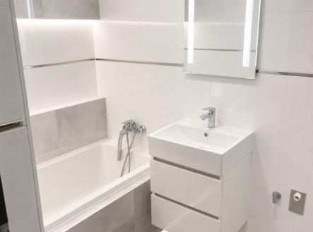 Prodej bytu, 2+kk, 60 m²