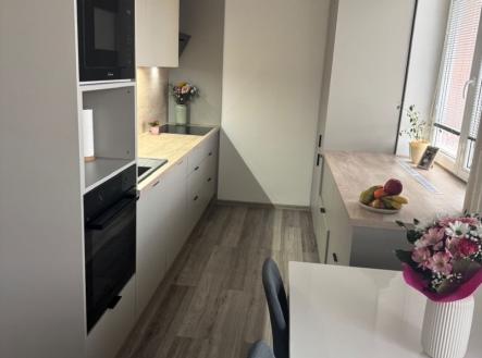 Prodej bytu, 3+kk, 66 m²