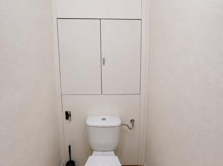 1780268644-kcfhbnrtfm-wc