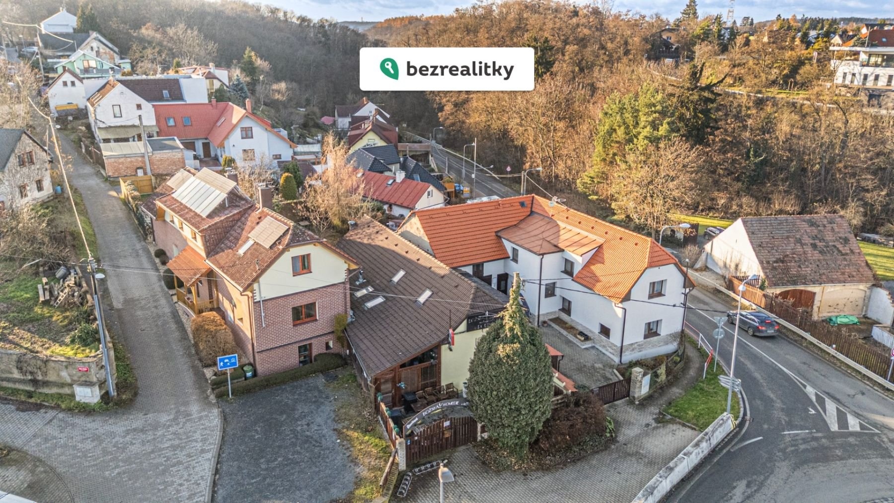 1781177885-lyrprbzrua-dji-20251211140904-0534-d