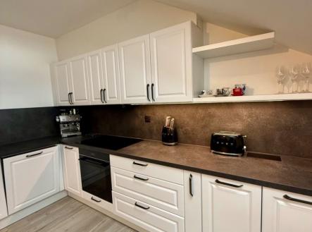 Prodej bytu, 2+kk, 60 m²