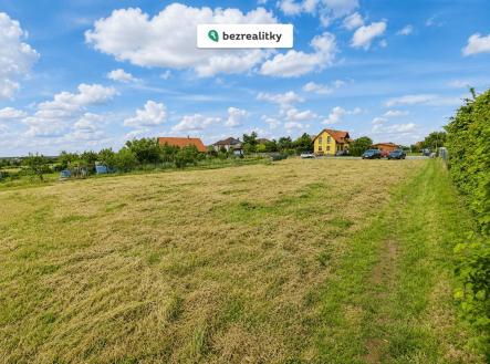 Prodej pozemku pro bydlení, 1 018 m²