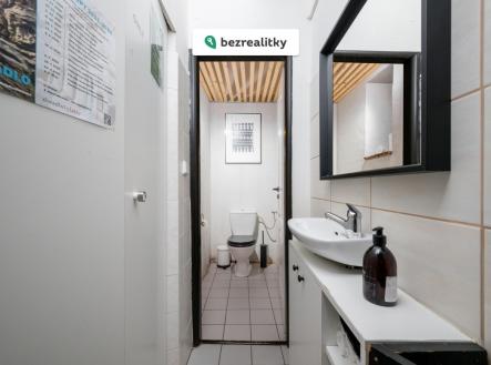 Prodej komerčního objektu, jiný, 57 m²