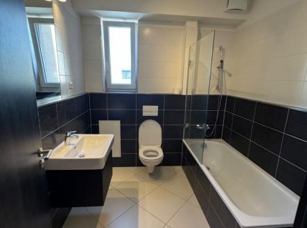 1783514188-goqdxiznfj-tempimageoi0jqb