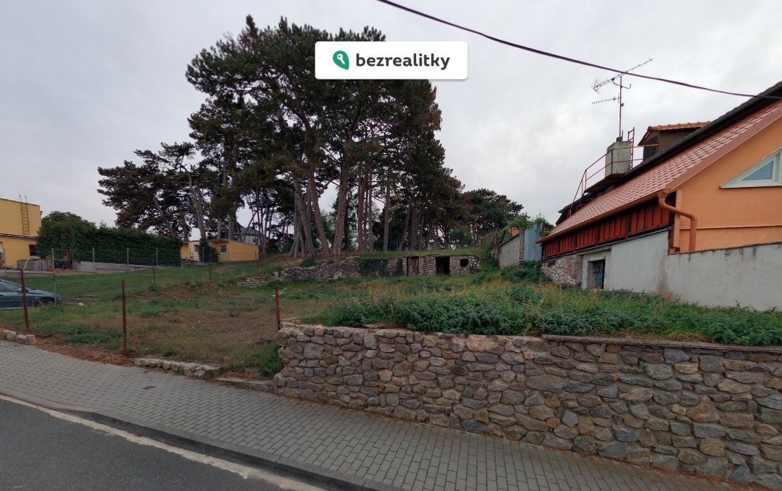1783896556-nukgylyqik-valtice-803-2c-pozemek-1