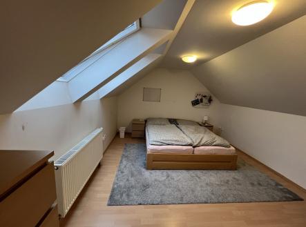 Pronájem bytu, 5+kk, 162 m²