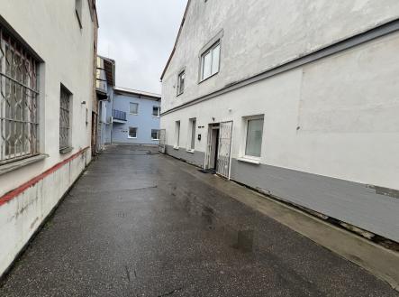 Pronájem kanceláře, 199 m²