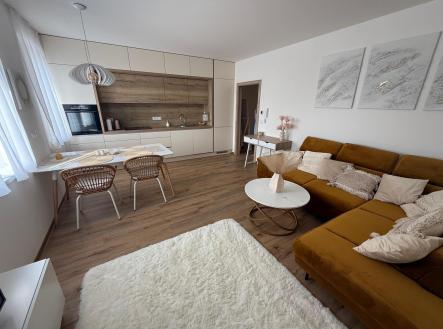 Pronájem bytu, 2+kk, 53 m²
