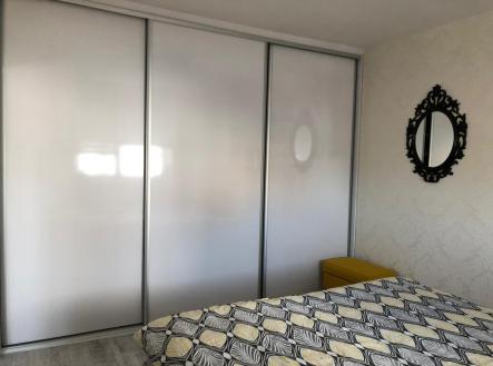 Pronájem bytu, 2+kk, 40 m²