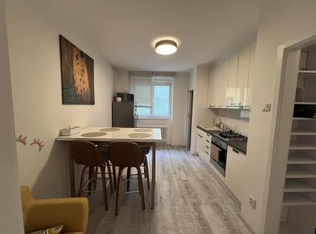Pronájem bytu, 2+kk, 64 m²
