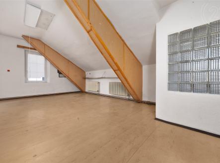 Prodej kanceláře, 545 m²