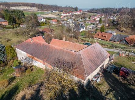 Prodej - zemědělský objekt, 2 190 m²