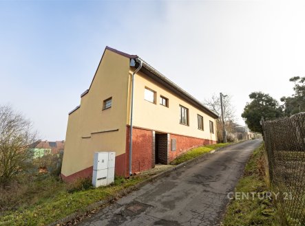 Prodej rodinného domu 290 m2, pozemek 470 m2