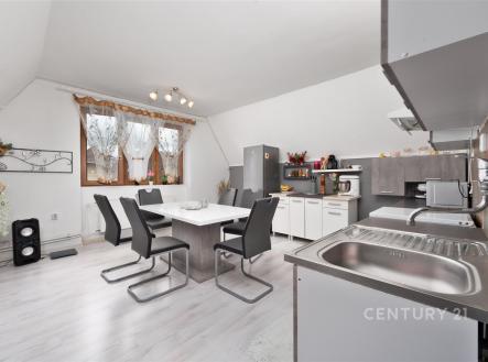 Prodej bytu, 3+1, 101 m²