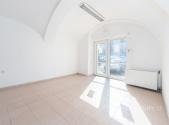 Prodej obchodní prostory, 81 m²