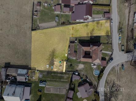 Prodej pozemku pro bydlení, 1 825 m²