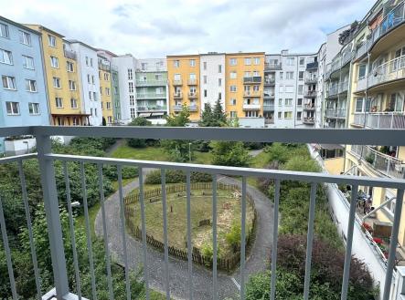 Pronájem bytu, garsoniéra, 33 m²