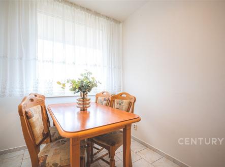 Pronájem bytu, 3+1, 81 m²