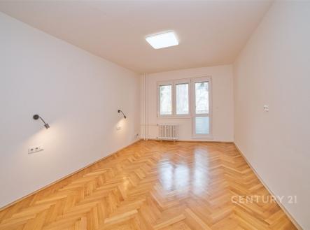 Pronájem bytu, 2+1, 57 m²