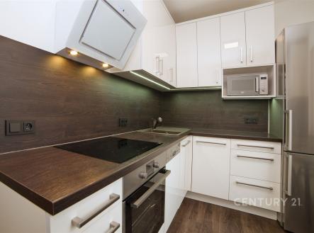 Pronájem bytu, 2+1, 57 m²