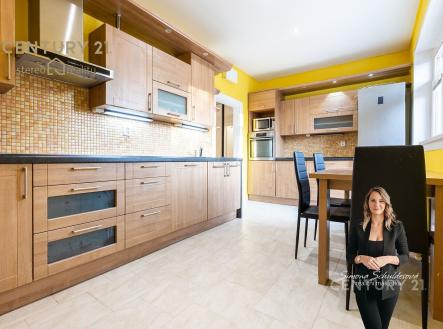 Pronájem bytu, 3+1, 89 m²