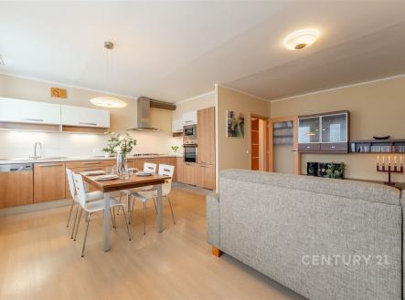 Prodej bytu, 3+kk, 72 m²