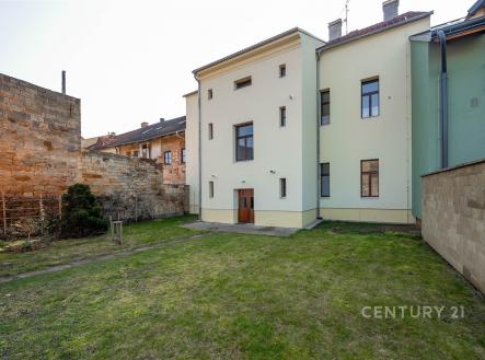 Prodej nájemního domu, 455 m²