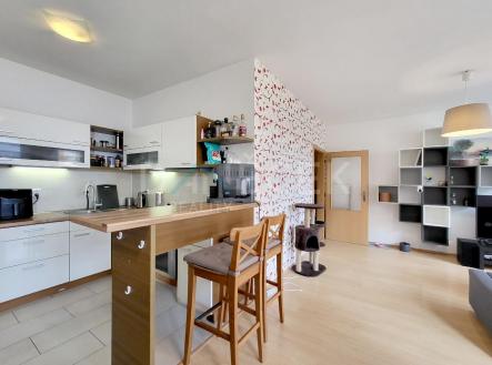 Pronájem bytu, 2+kk, 54 m²