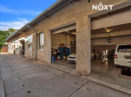 Prodej komerčního objektu, výroba, 2 200 m²