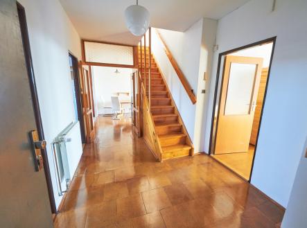 Pronájem bytu, atypický, 112 m²