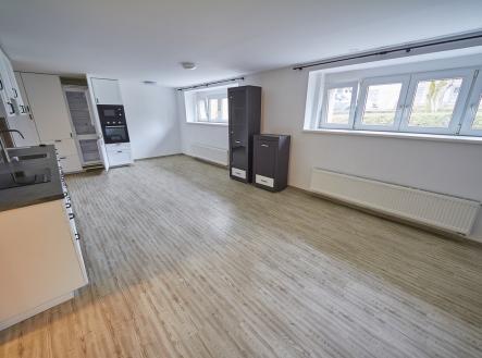 Pronájem bytu, 2+kk, 67 m²