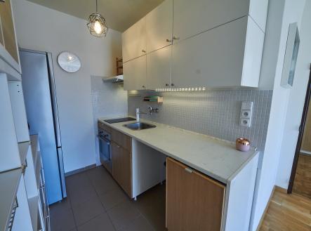 Pronájem bytu, 2+kk, 45 m²