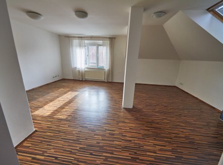 Pronájem bytu, 2+kk, 86 m², Praha – náhled fotky 2