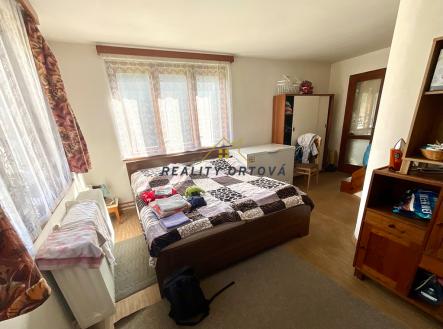 Prodej - dům/vila, 244 m²