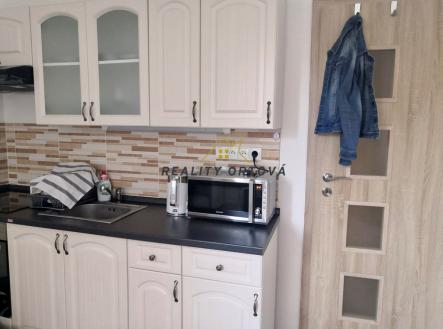 Pronájem bytu, 2+kk, 35 m²