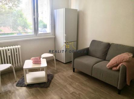 Pronájem bytu, 2+kk, 35 m²