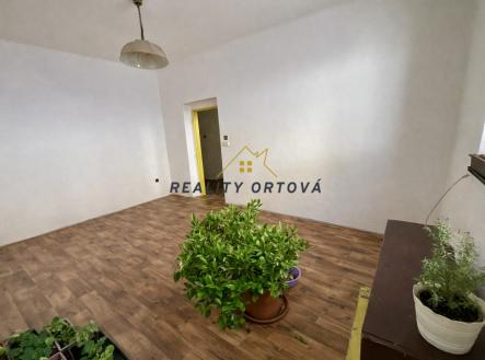 Prodej bytu, 1+1, 45 m²