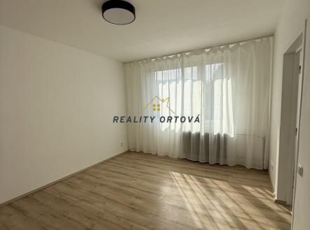 Pronájem bytu, 1+1, 35 m²