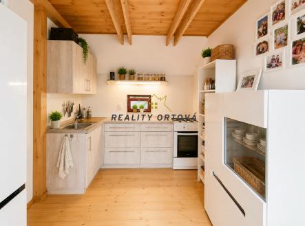 Pronájem bytu, 2+kk, 30 m²