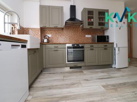 Prodej bytu, 3+kk, 108 m²