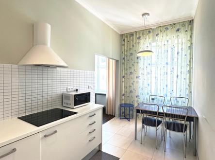 Prodej bytu, 2+1, 79 m²