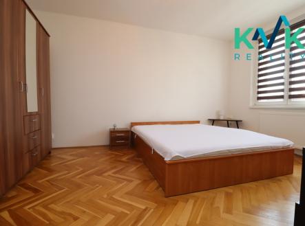 Pronájem bytu, 1+1, 35 m²