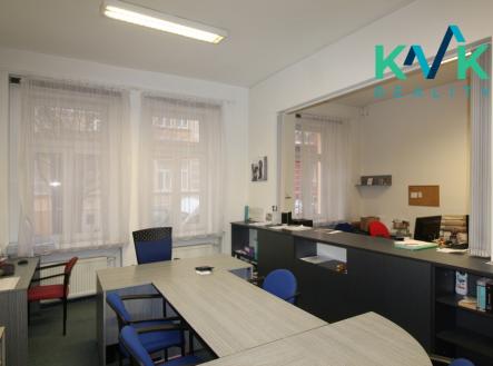 Pronájem kanceláře, 60 m²