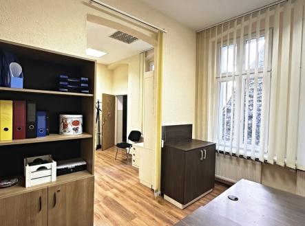 Prodej kanceláře, 47 m²