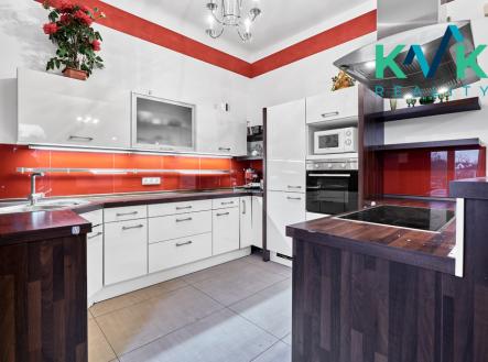 Prodej bytu, 4+kk, 109 m²