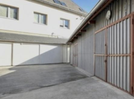 Pronájem skladovací prostor, 91 m²