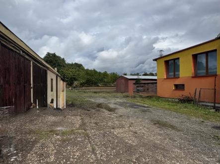 Prodej pozemku pro komerční výstavbu, 1 804 m²