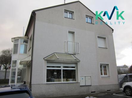 Pronájem bytu, 3+1, 90 m²